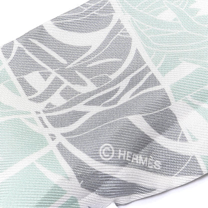 Hermes Silk Jungle Love Rainbow Twilly Vert Rose Jaune Fluo 4 of 4