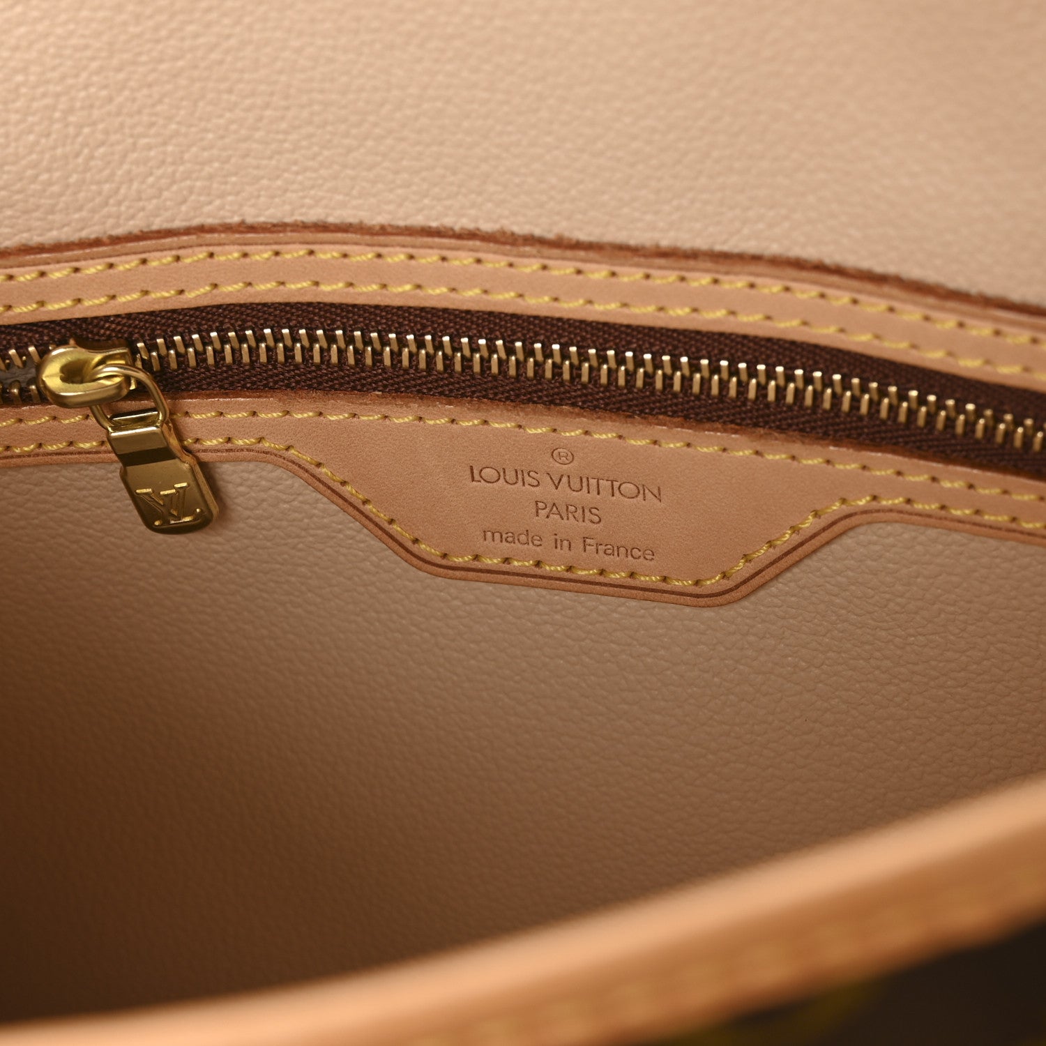 Louis Vuitton Monogram Petit Bucket 23 7 of 10