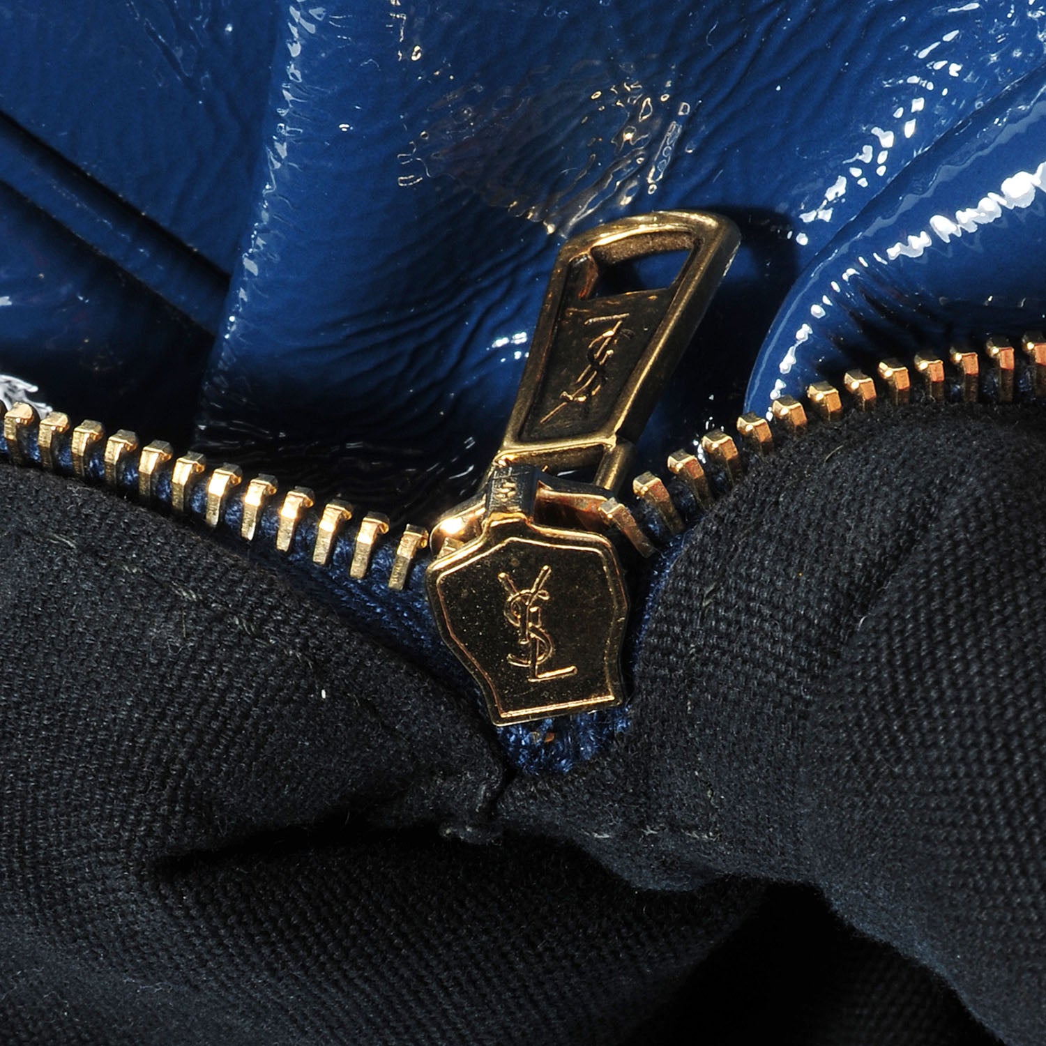Saint Laurent Patent Majorelle Blue 9 of 9