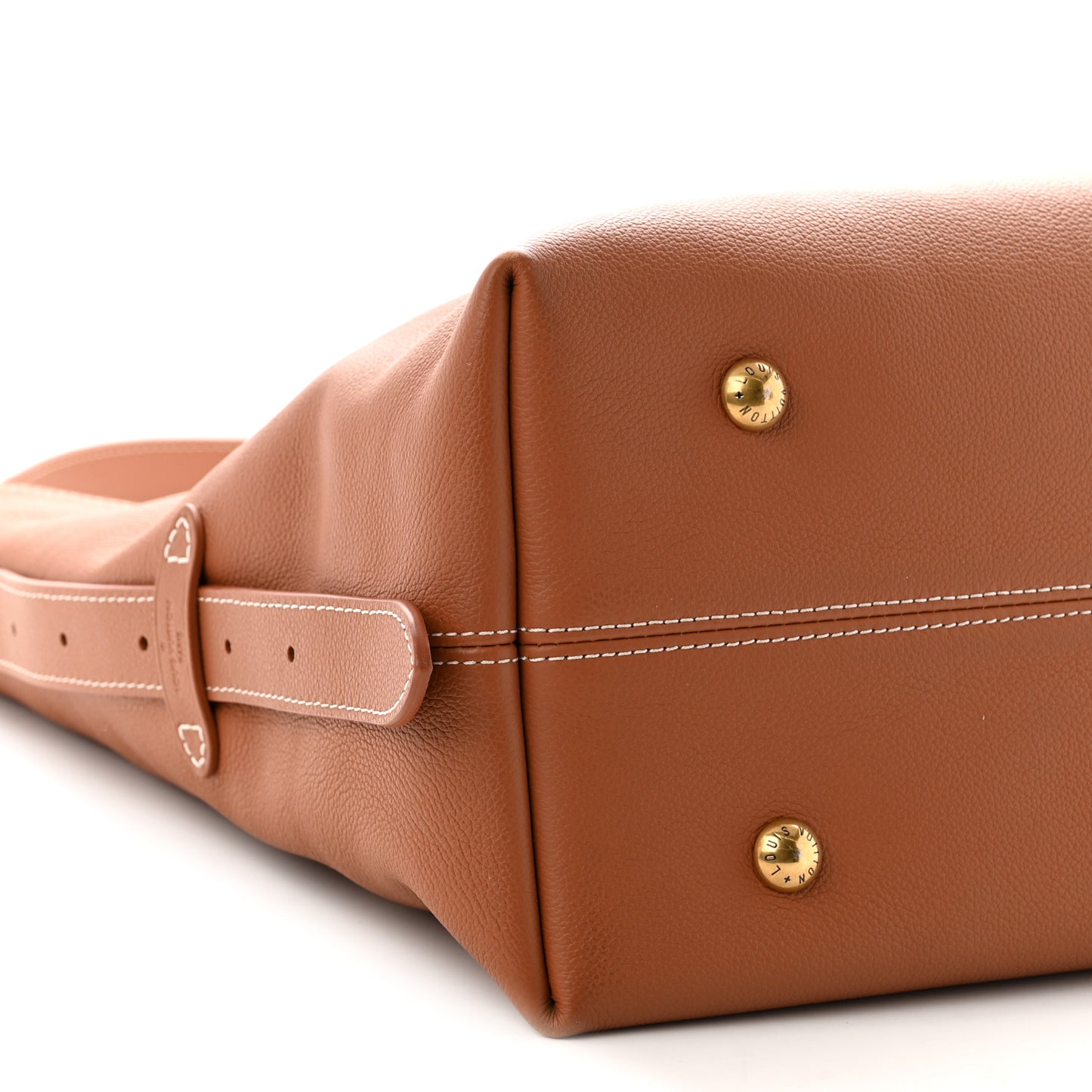 Grained Calfskin Low Key Hobo MM Cognac
