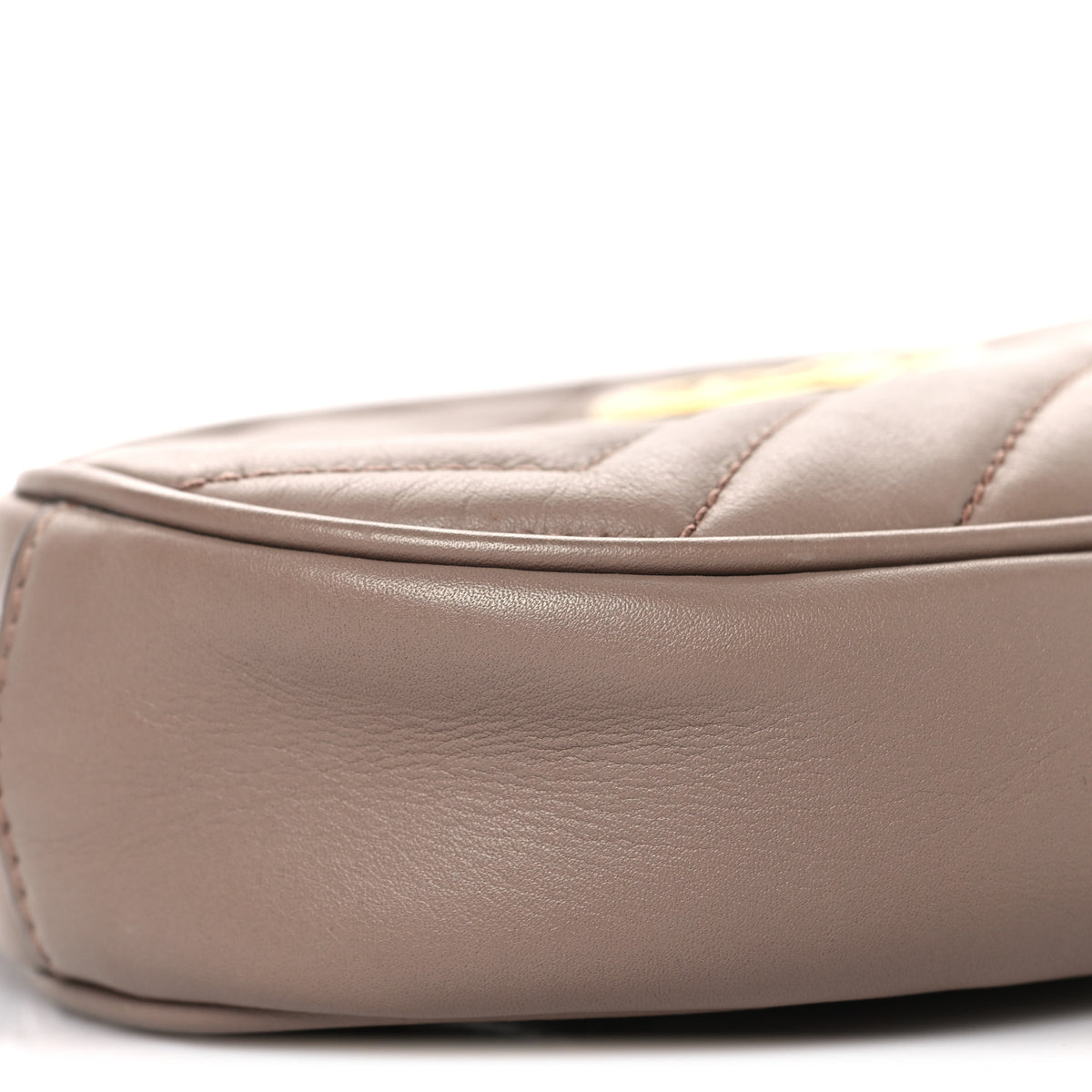 Gucci Calfskin Matelasse GG Marmont Belt Bag 85 34 Porcelain  display picture 1
