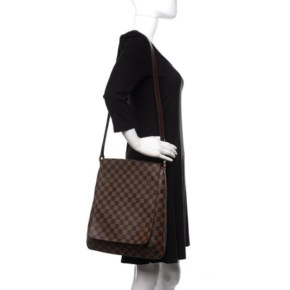 Louis Vuitton Damier Ebene Musette GM 1 of 9