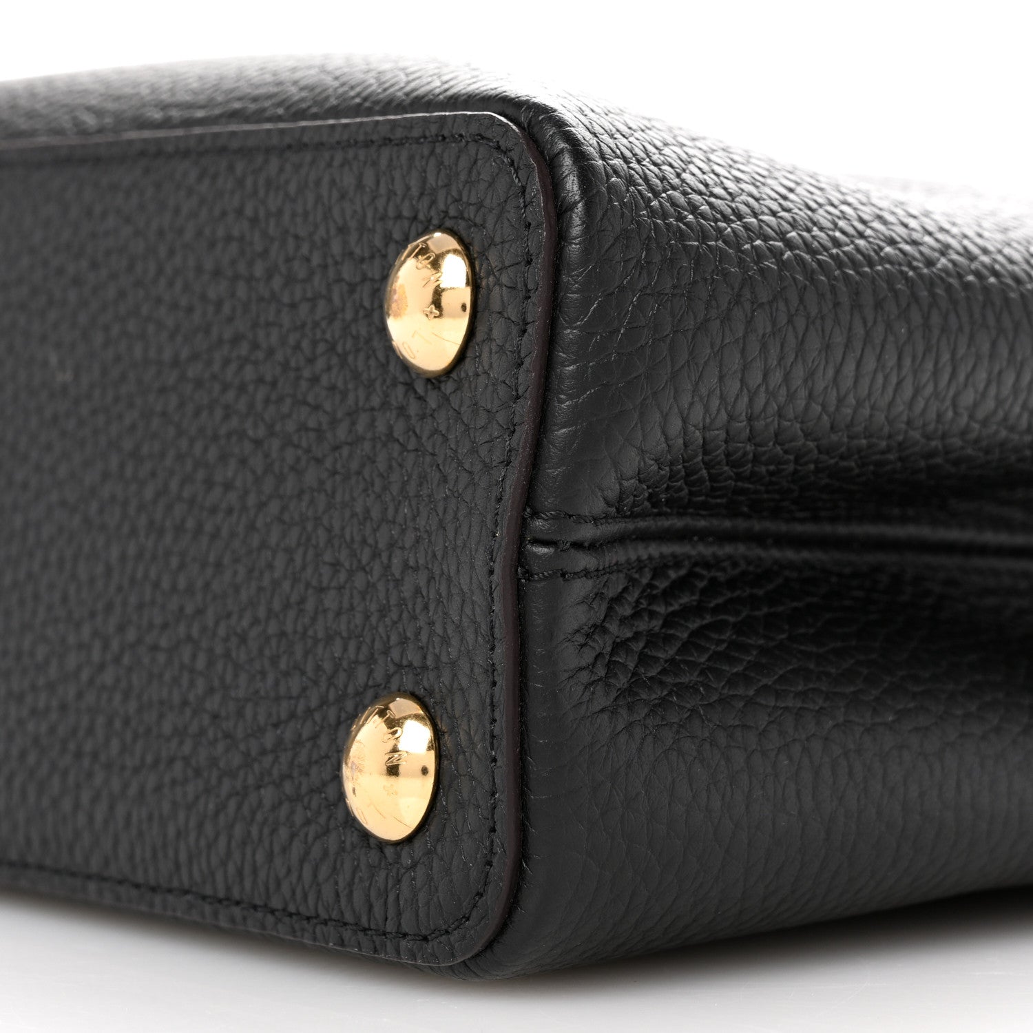 Louis Vuitton Taurillon Capucines BB Black 9 of 10