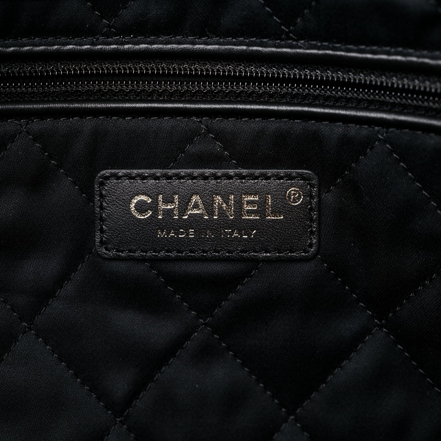 Chanel Shiny Calfskin Stitched Chanel 22 Black White 6 of 9