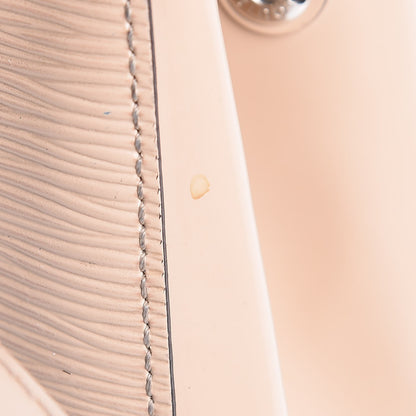 Louis Vuitton Epi Cluny MM Dune 14 of 22