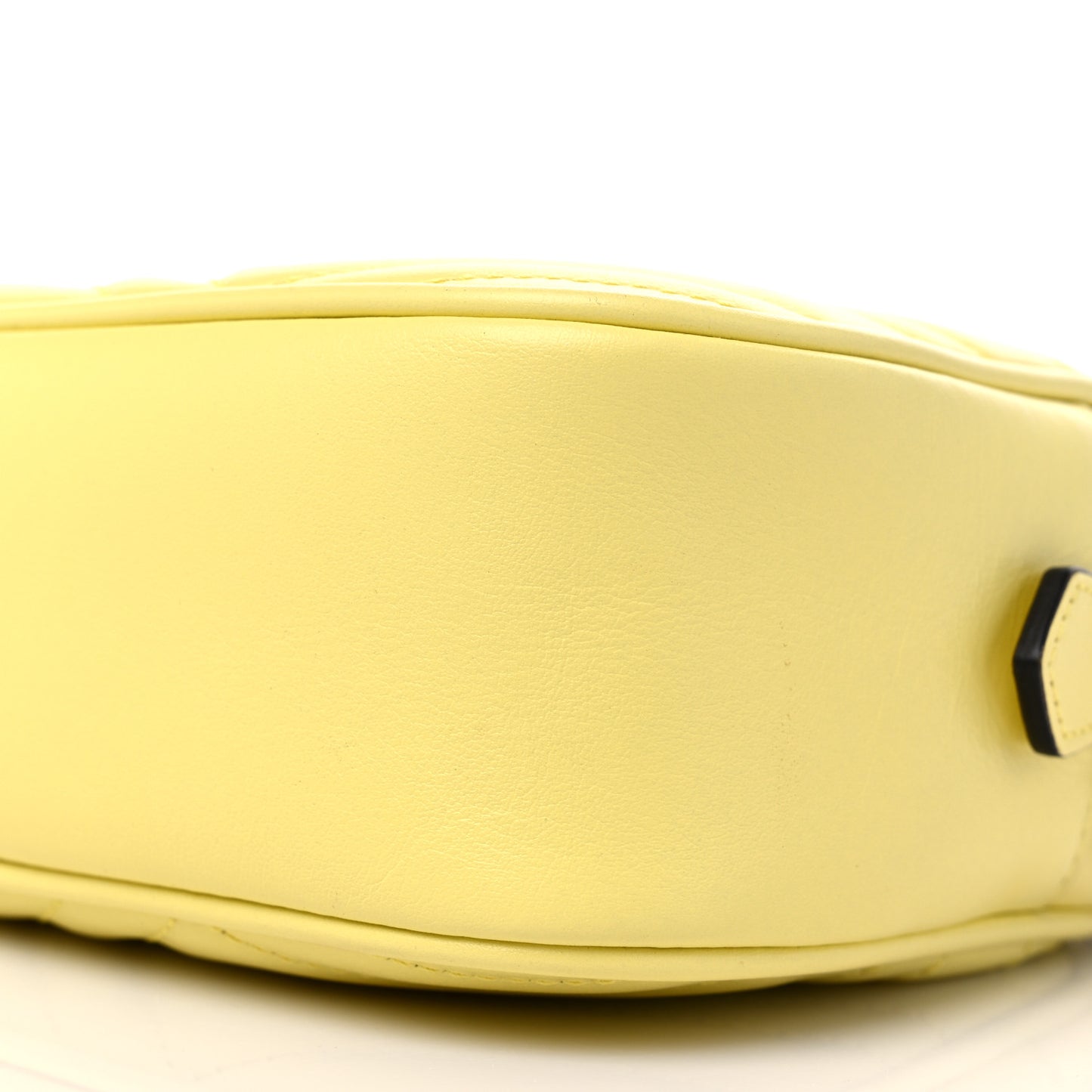 Calfskin Matelasse Small GG Marmont Chain Shoulder Bag Banana