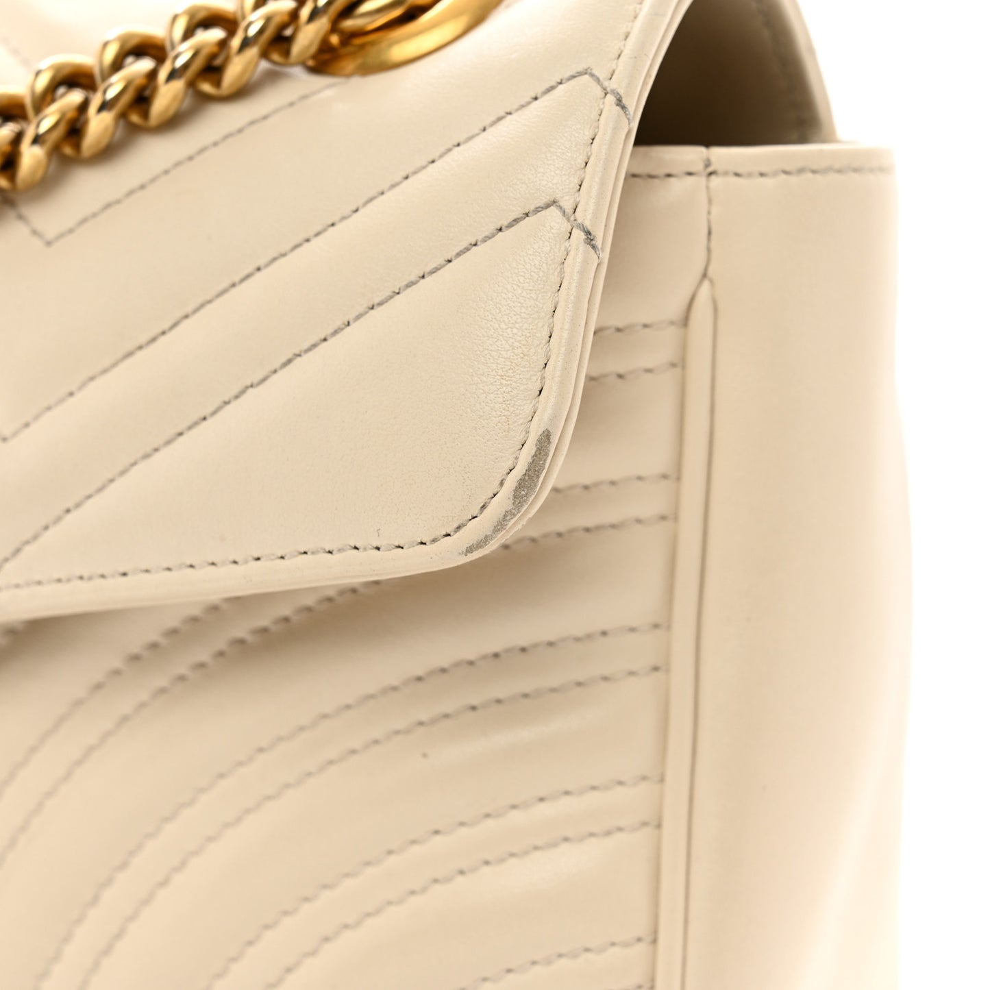 Calfskin Matelasse Small GG Marmont Shoulder Bag White