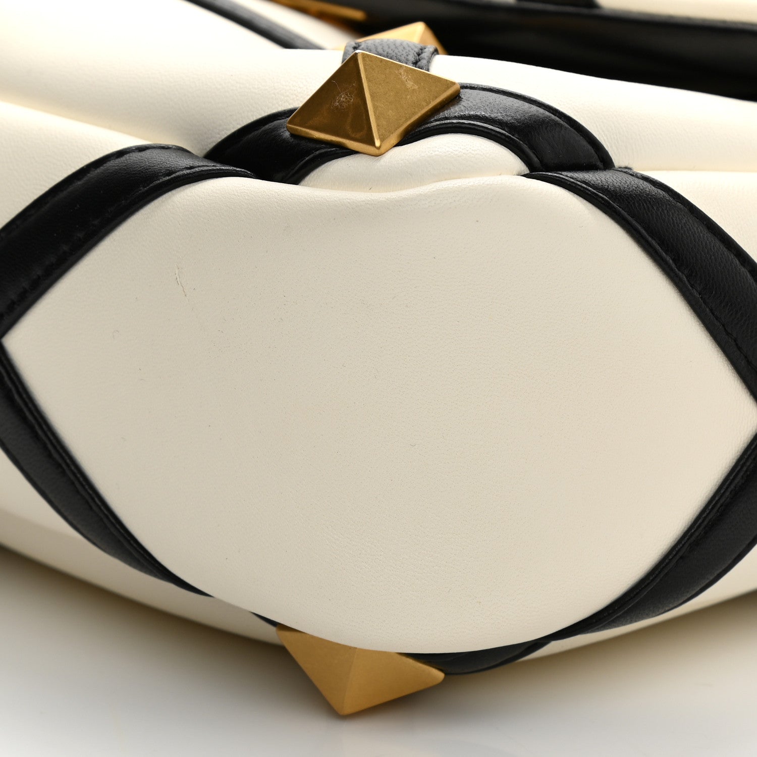 Valentino Garavani Nappa Large Roman Stud Shoulder Bag Ivory Black 9 of 13
