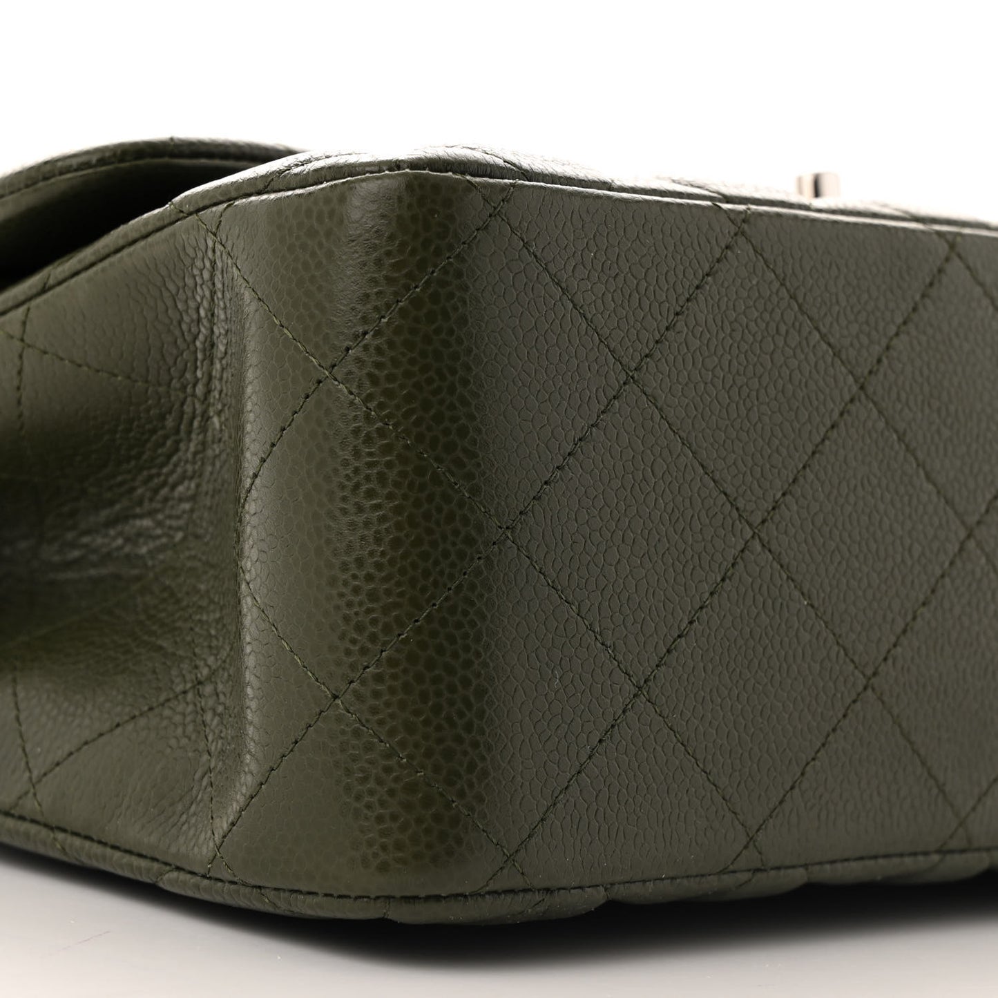 Caviar Quilted Jumbo Double Flap Vert Fonce