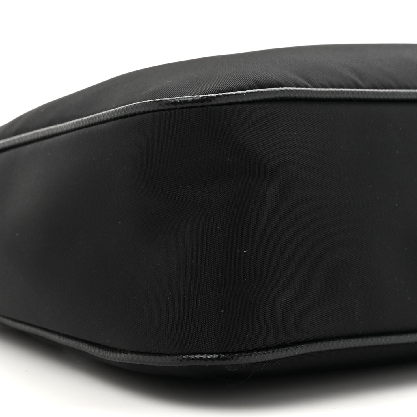 Re-Nylon Saffiano Re-Edition 2005 Shoulder Bag Black