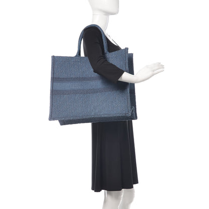 Christian Dior Oblique Denim Book Tote Denim Blue 2 of 7