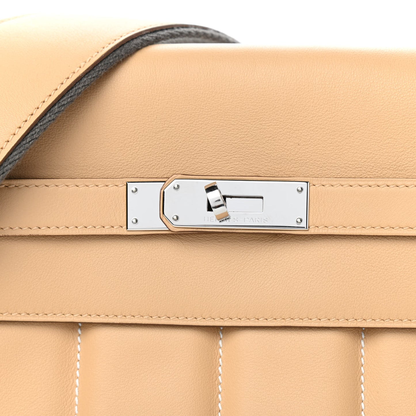 Veau Swift Sac Berline 28 Sable