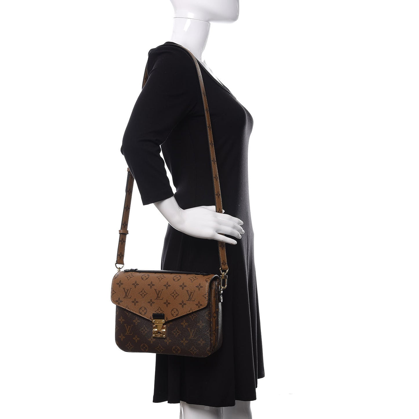 Reverse Monogram Pochette Metis