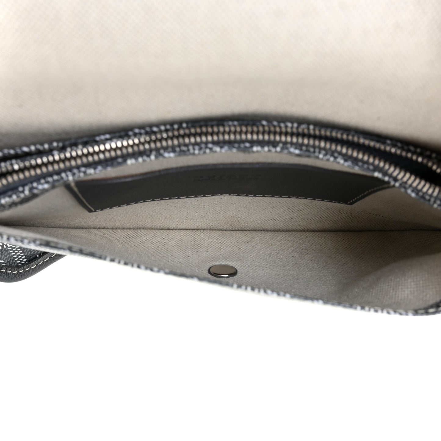 Goyardine Plumet Wallet Clutch Grey