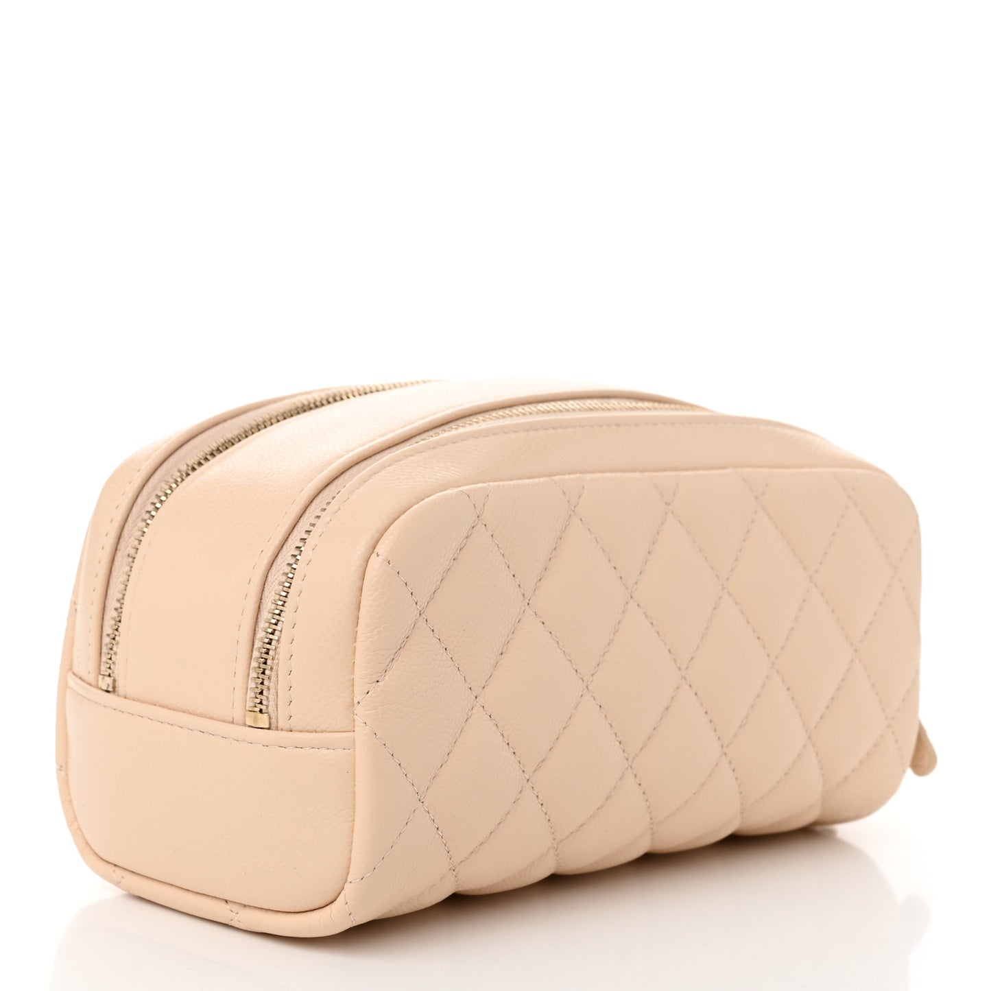 Caviar Quilted Toiletry Case With Chain Beige