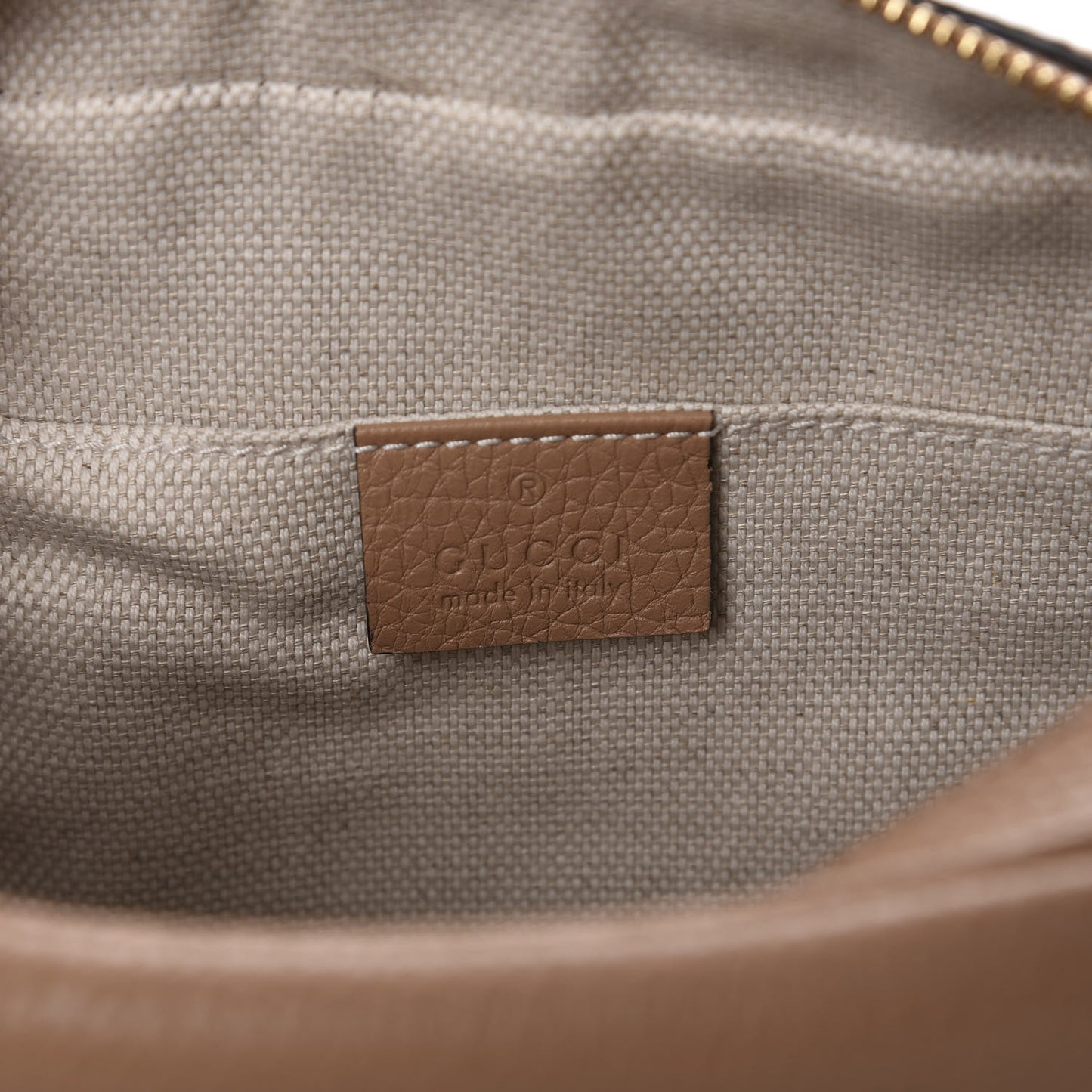 Pebbled Calfskin Small Soho Disco Bag Camelia