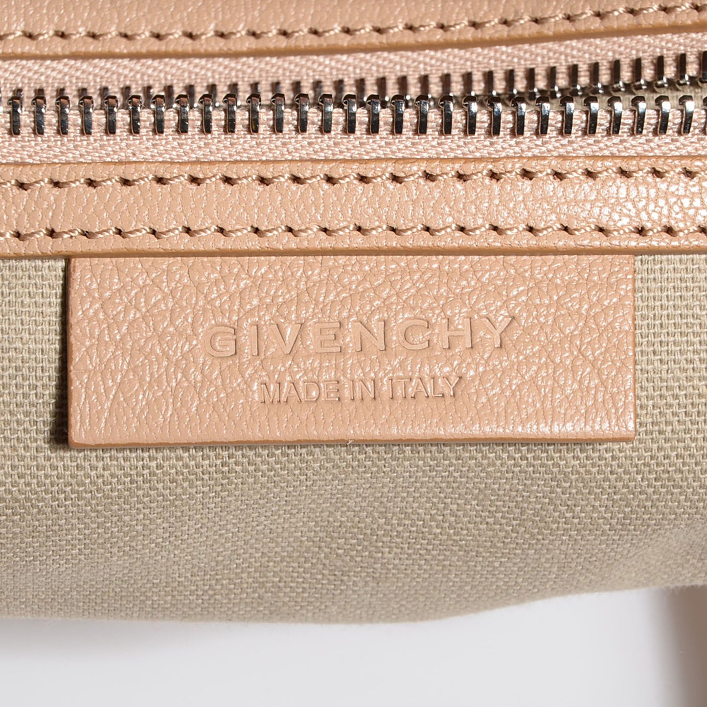 Sugar Goatskin Small Antigona Nude