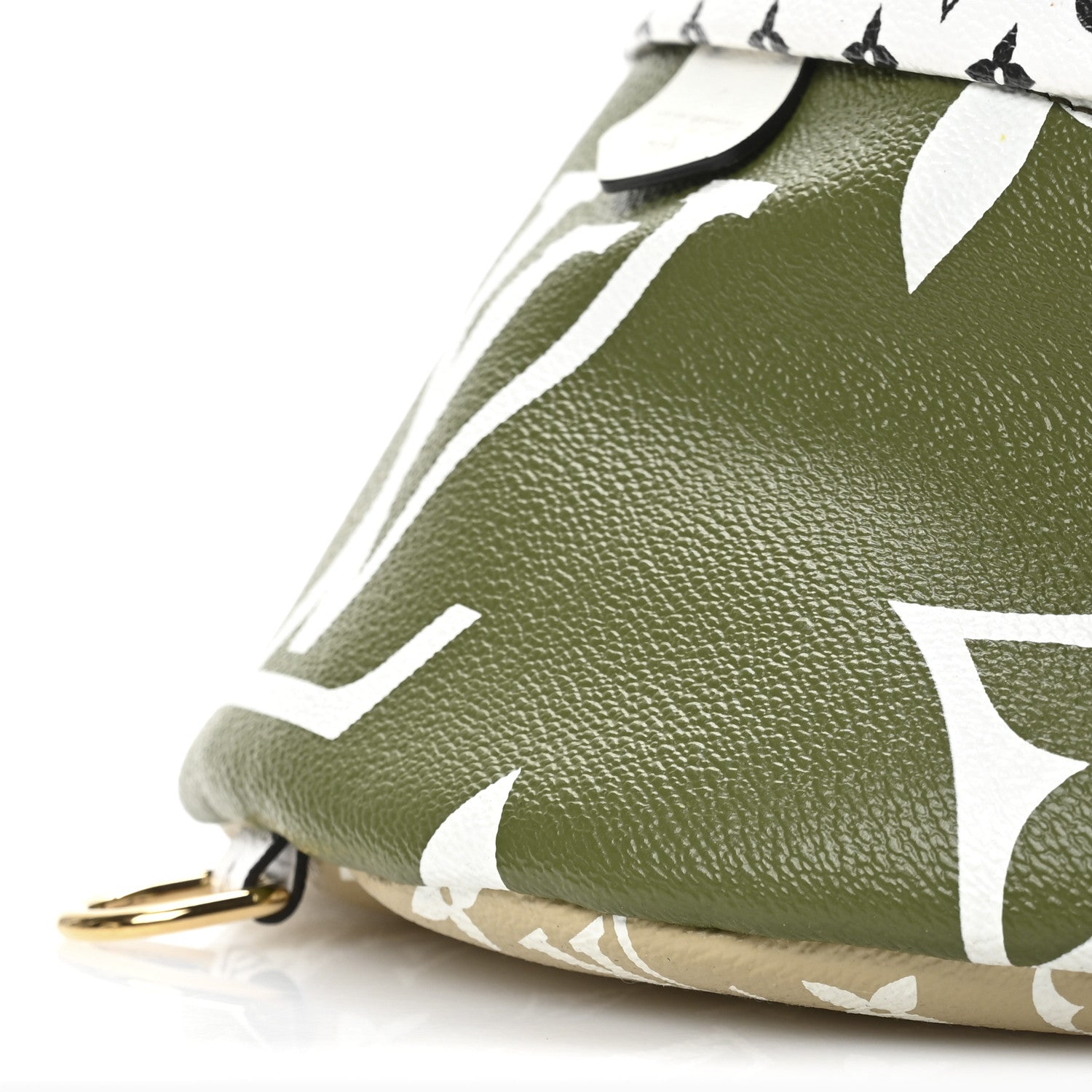 Louis Vuitton Monogram Giant Bumbag Kaki Beige 10 of 11