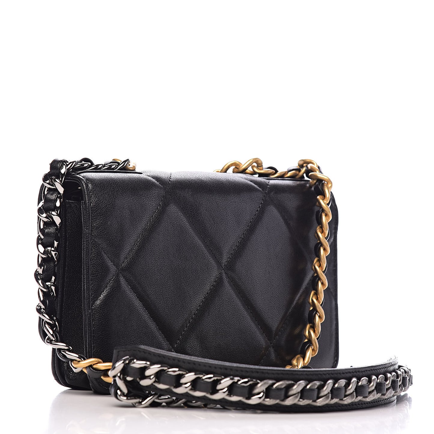 Goatskin Quilted 19 Wallet On Chain WOC Black