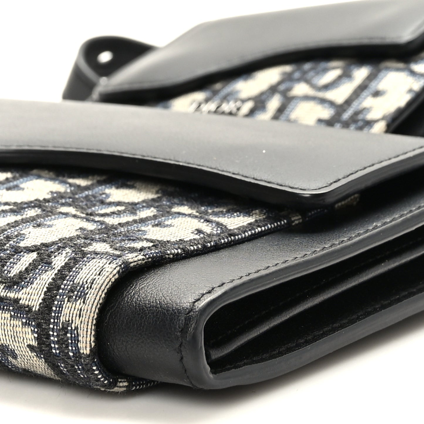 Oblique Smooth Calfskin Elite Shoulder Pouch Beige Black