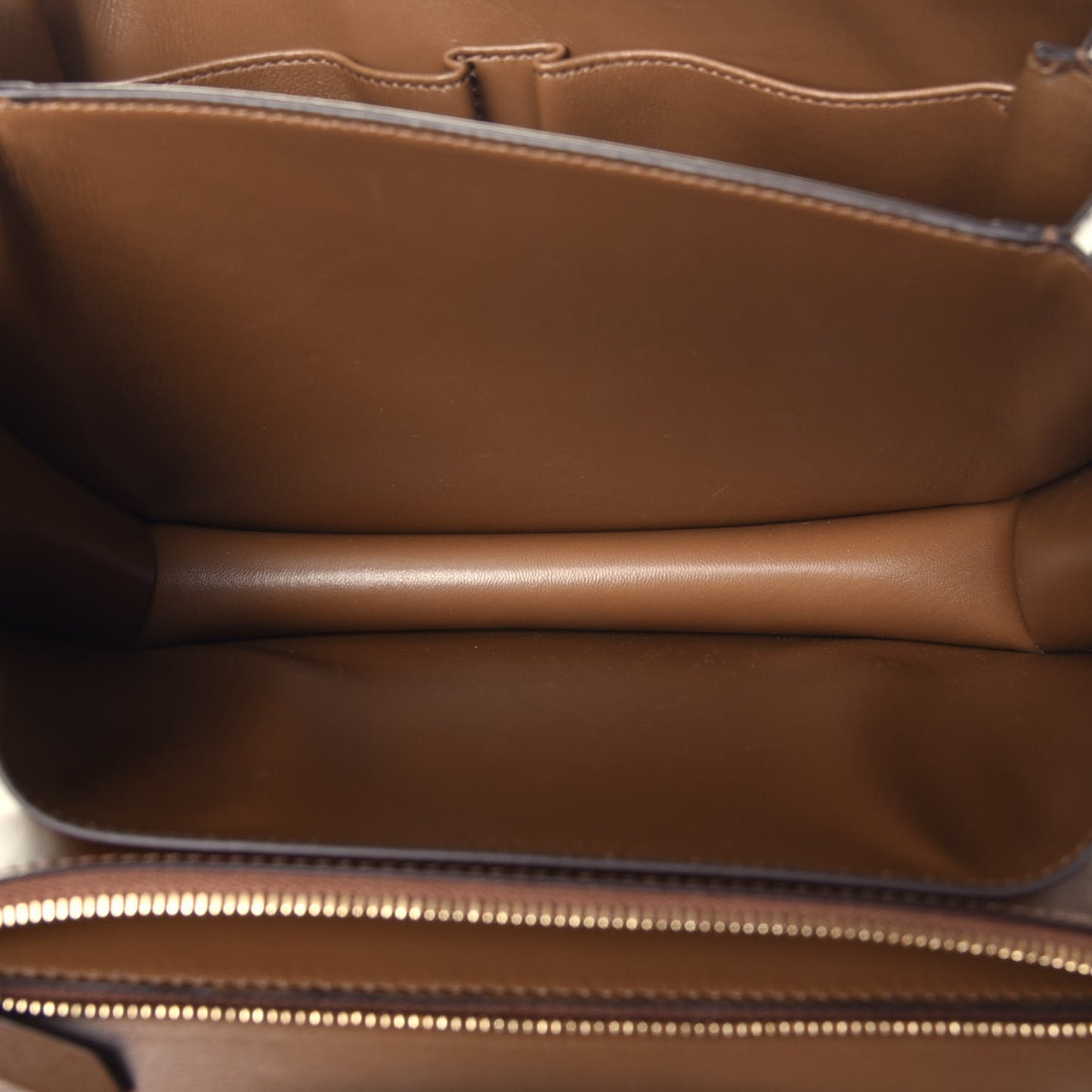 Box Calfskin Medium Classic Box Flap Bag Camel