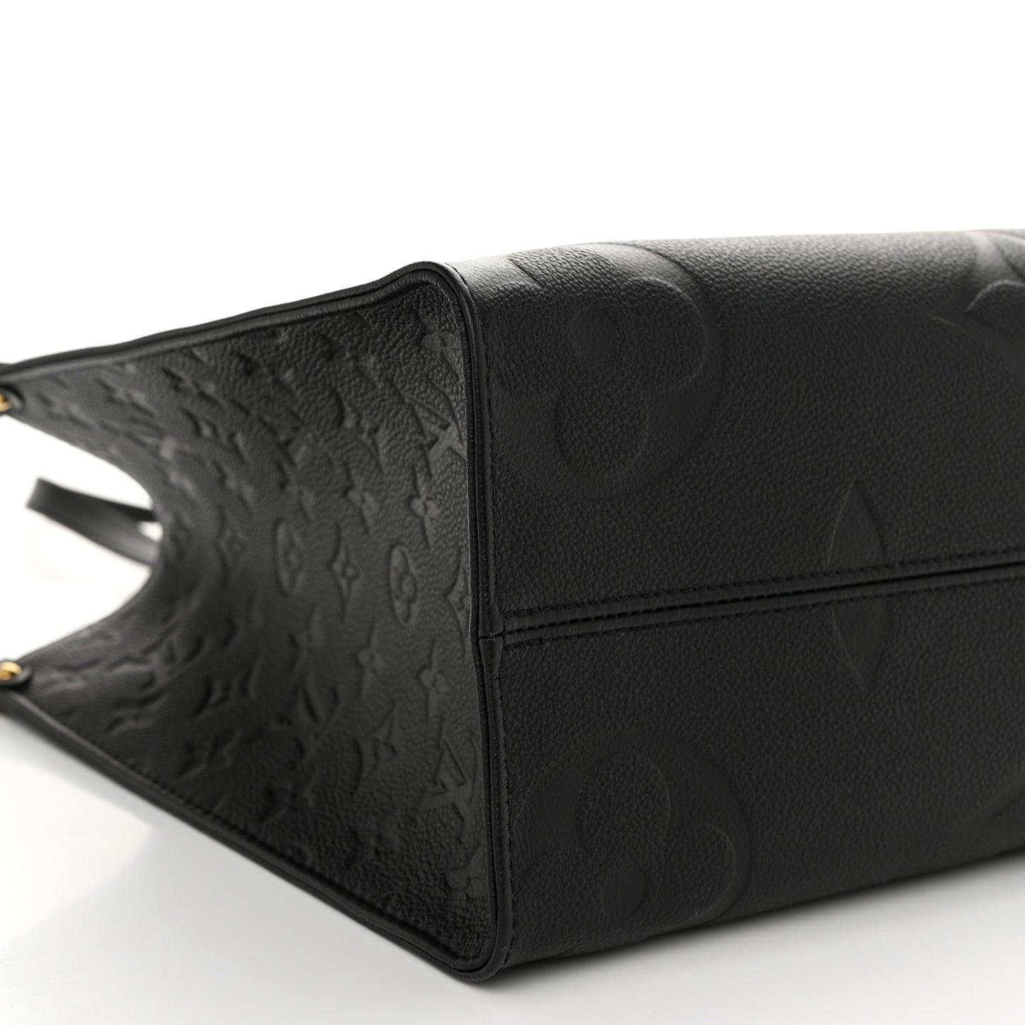 Empreinte Monogram Giant OnTheGo MM Black