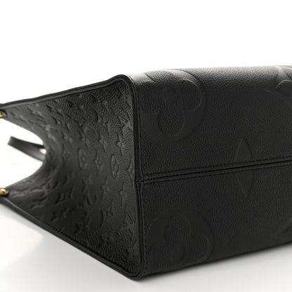 Louis Vuitton Empreinte Monogram Giant OnTheGo MM Black 8 of 9