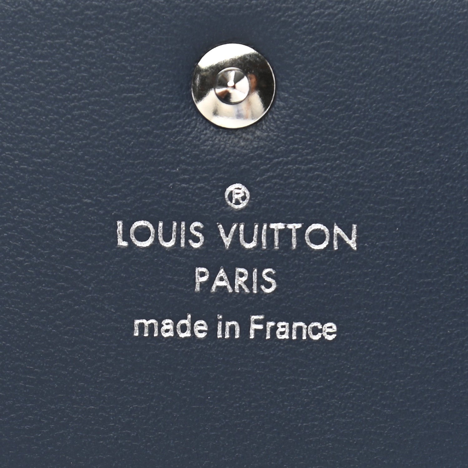 Louis Vuitton Mahina Flight Mode Iris Wallet Bleu Marine 6 of 6