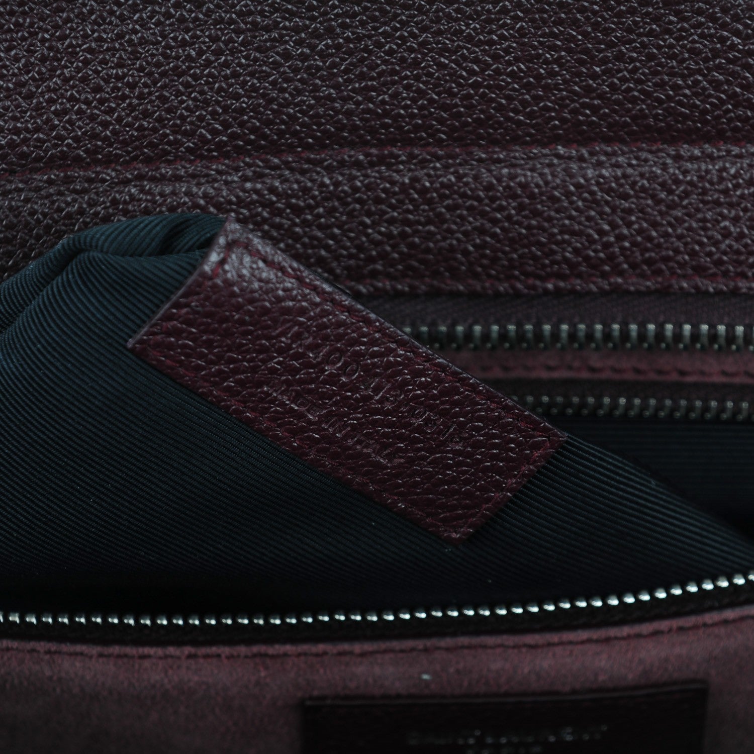 Saint Laurent Grained Calfskin Small Rive Gauche Cabas Amaranto 7 of 7