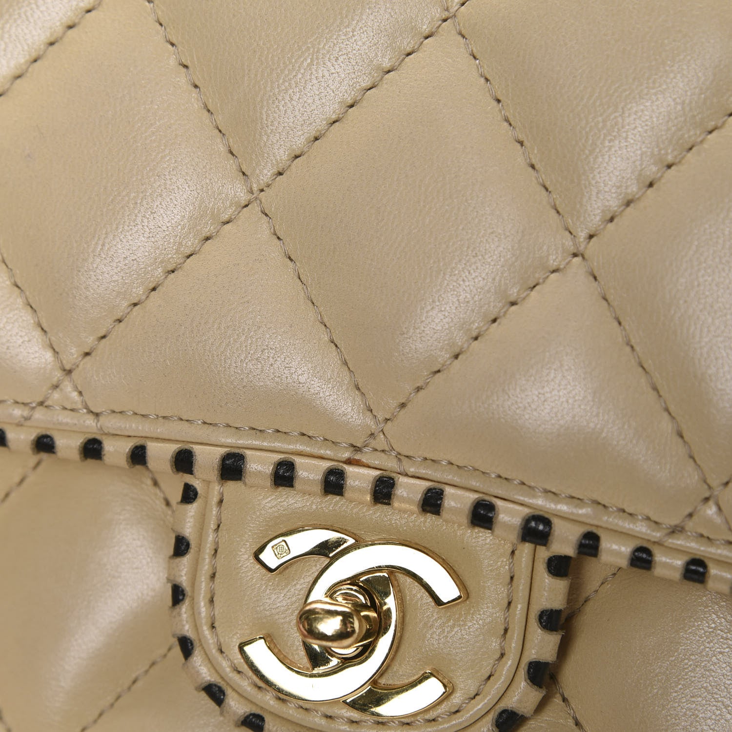 Chanel Lambskin Quilted Small Single Flap Beige 10 of 16