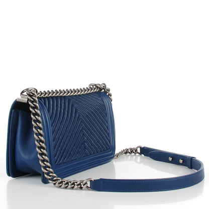 Chanel Wrinkled Lambskin Chevron Quilted Medium Boy Flap Navy 3 of 8
