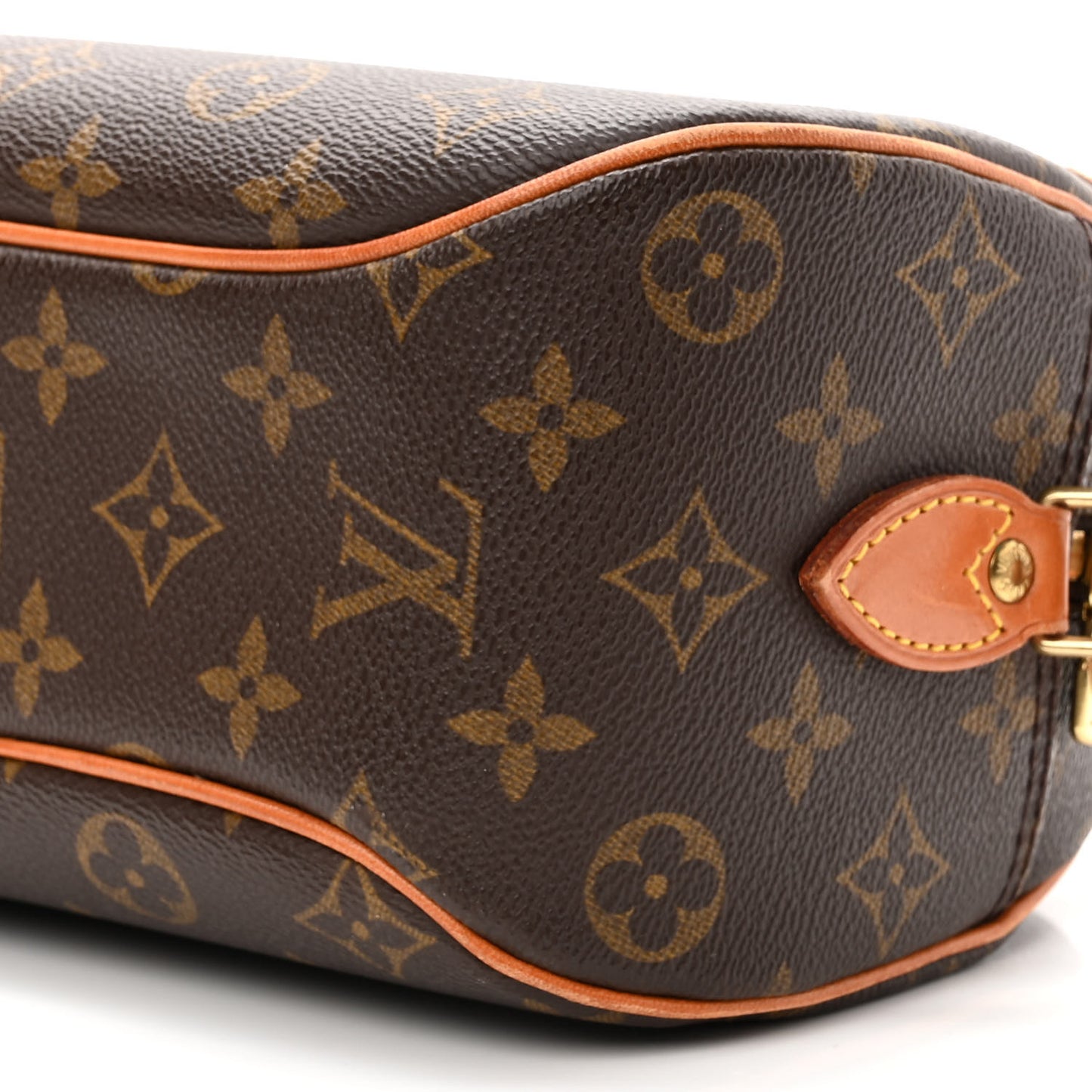 Monogram Blois