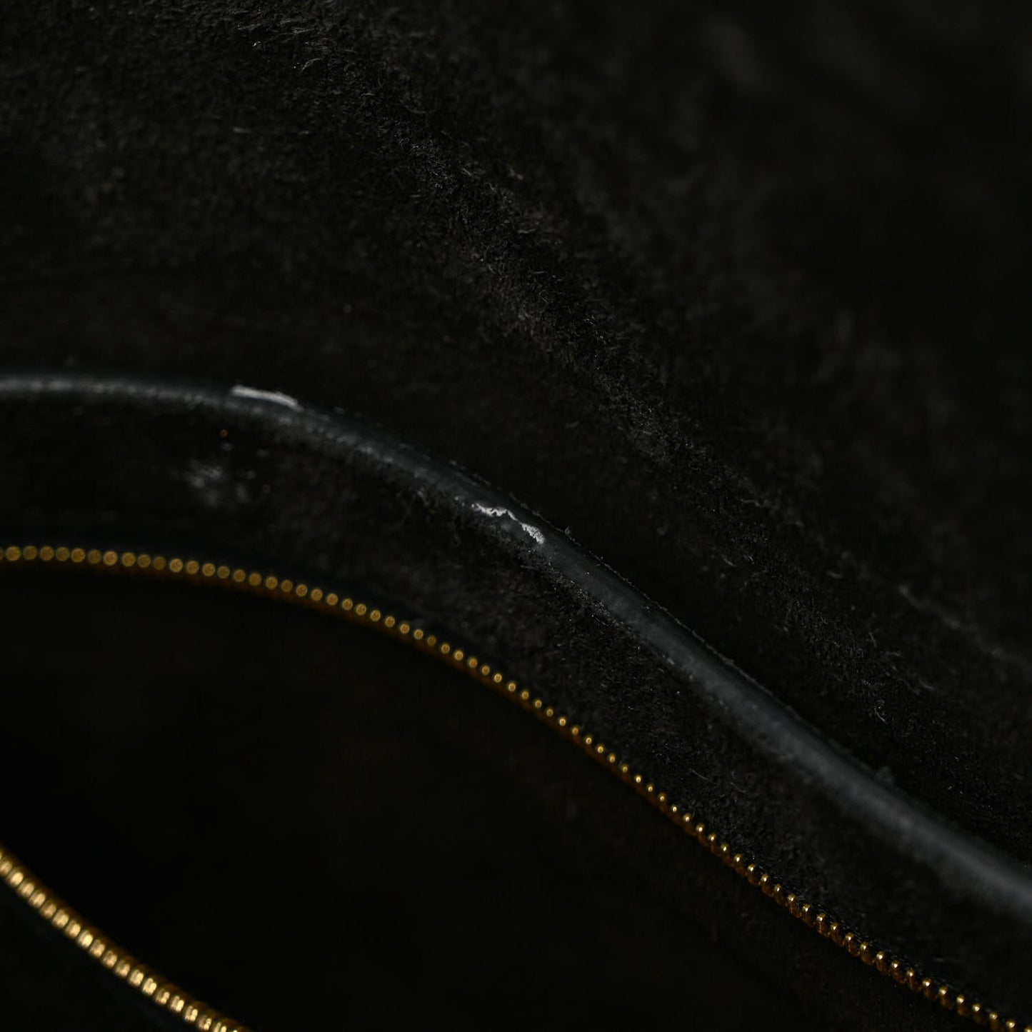 Soft Grained Calfskin Sangle Bucket Bag Black