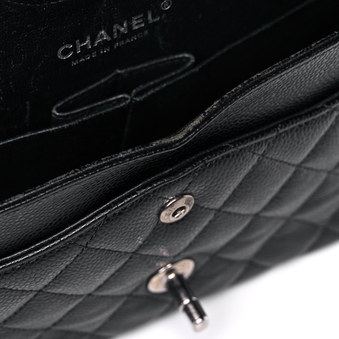 Caviar Quilted Medium Double Flap Black