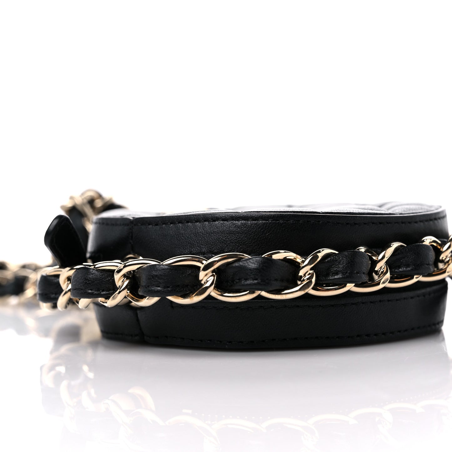 Lambskin Quilted Chain Round Clutch Black