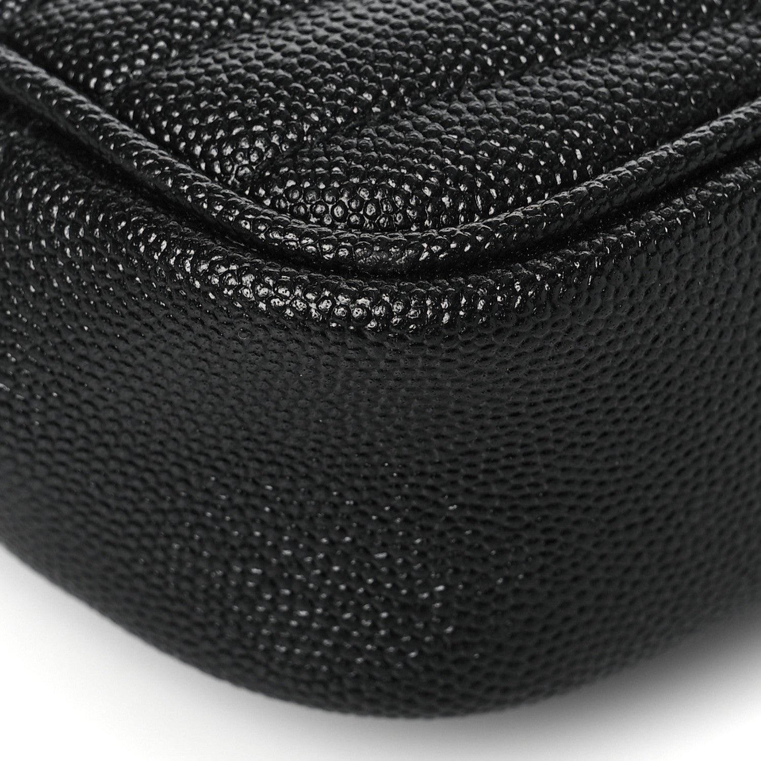Saint Laurent Grain De Poudre Matelasse Monogram Mini Lou Camera Bag Black 9 of 10