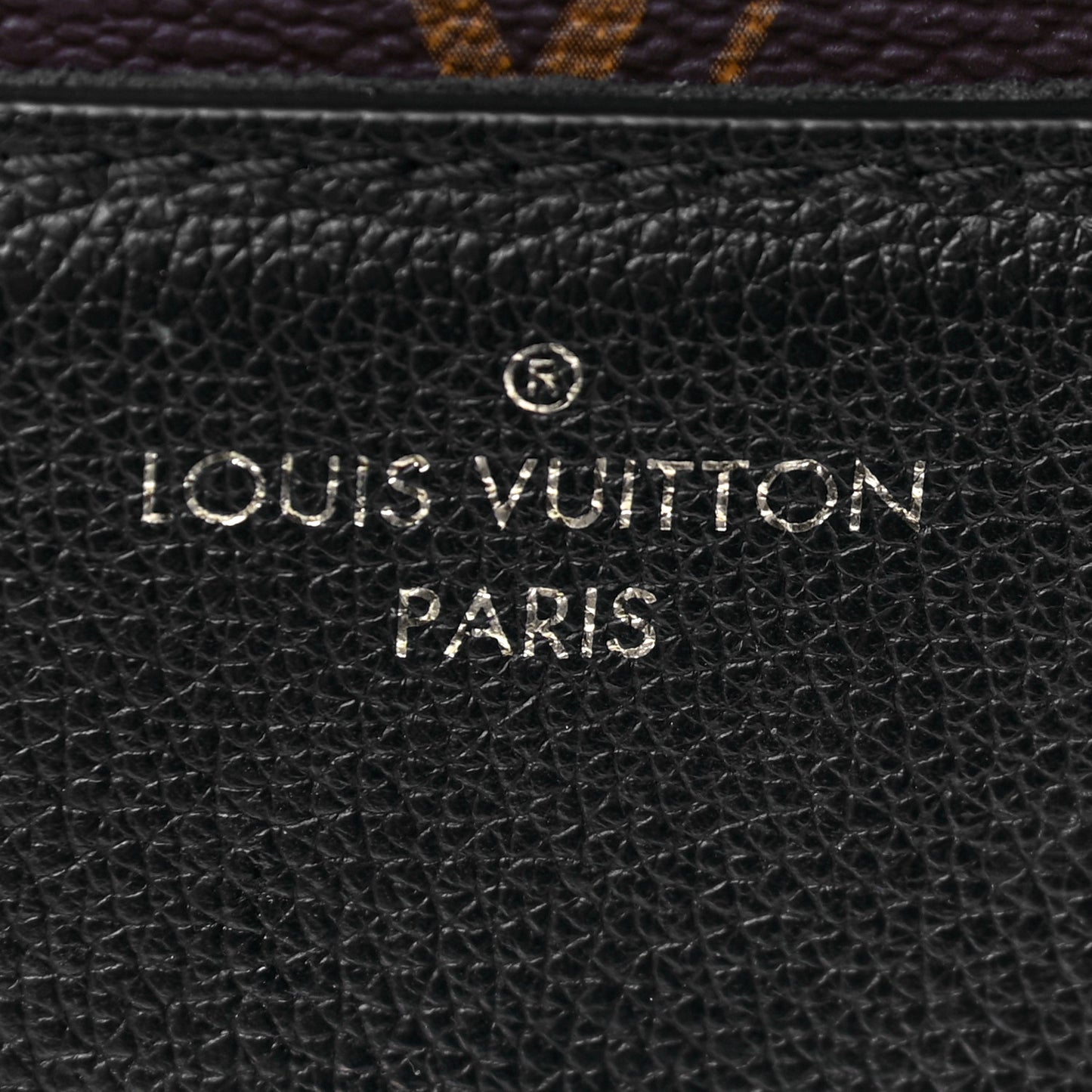 Monogram Victoire Black