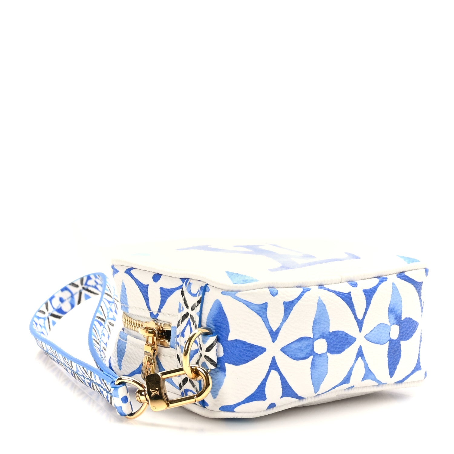 Louis Vuitton Monogram Giant By The Pool 2.0 Wapity Case Blue 4 of 8