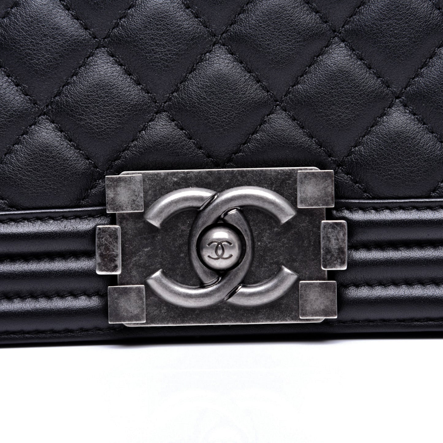 Calfskin Quilted Medium Boy Flap Black