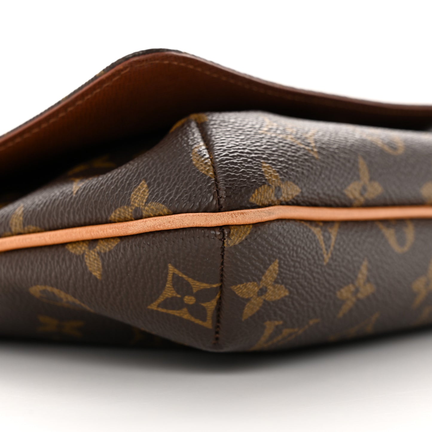 Monogram Musette Tango