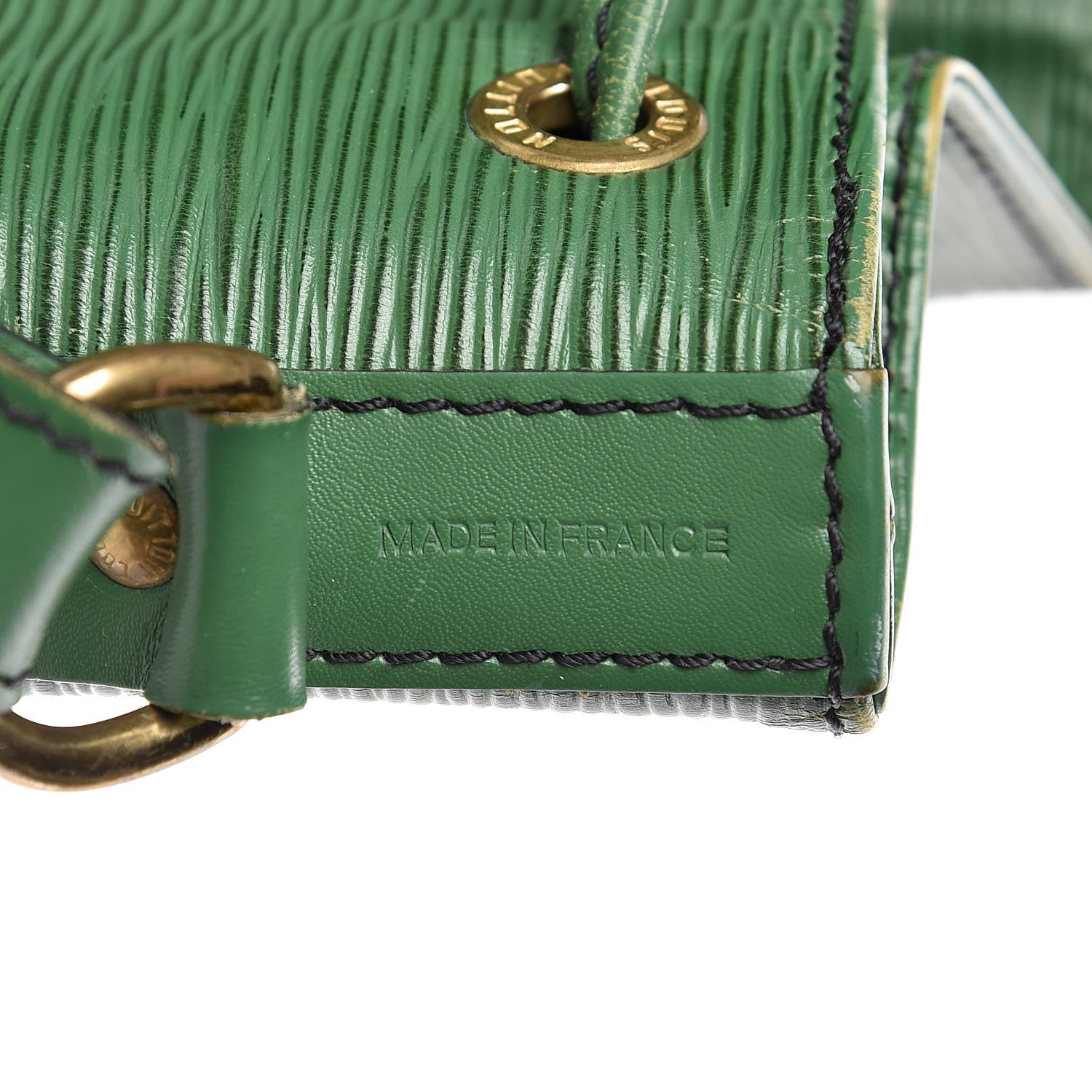 Louis Vuitton Epi Noe Borneo 7 of 31