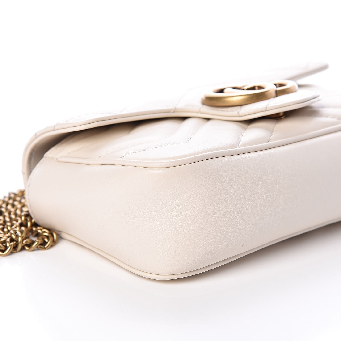 Calfskin Matelasse Super Mini GG Marmont Shoulder Bag White