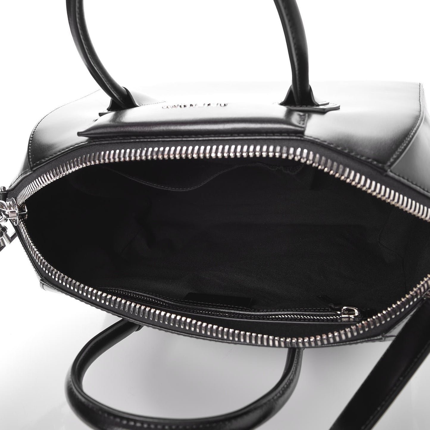 Shiny Lord Calfskin Medium Antigona Black