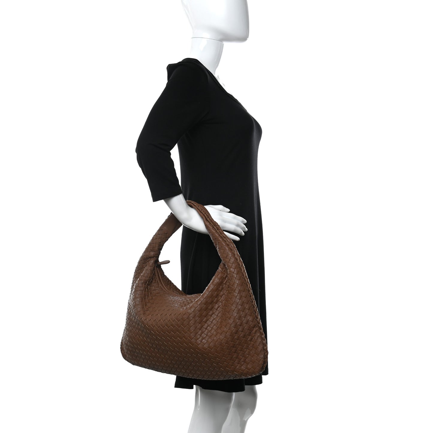 Nappa Intrecciato Medium Veneta Hobo Maple