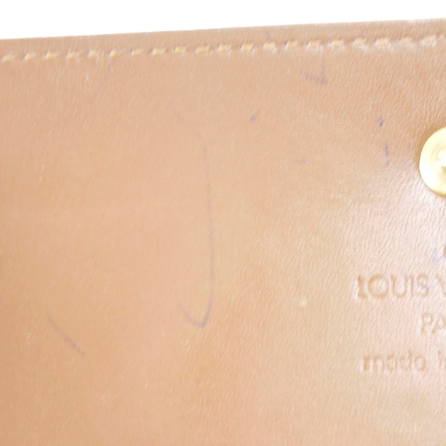 Vernis Porte Tresor International Wallet Bronze