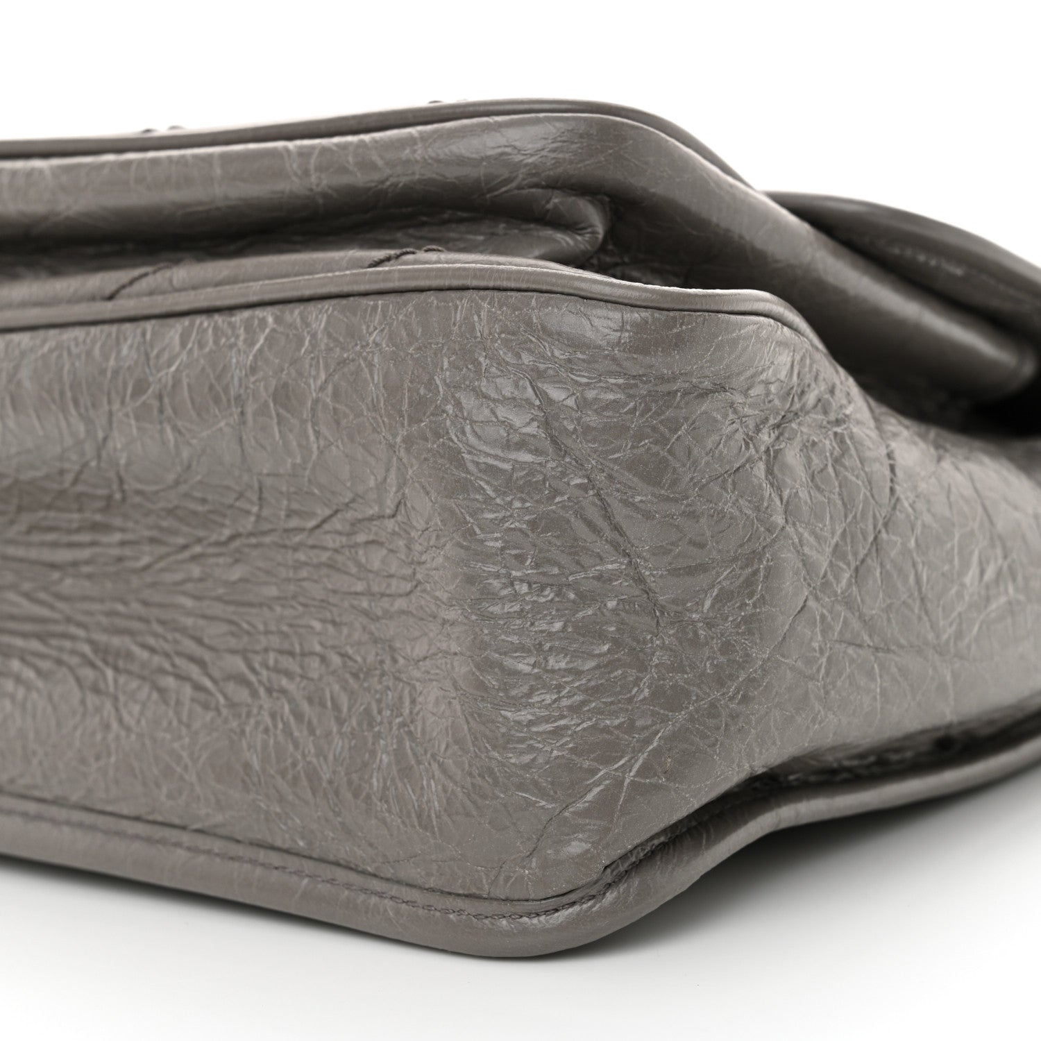 Saint Laurent Crinkled Calfskin Matelasse Monogram Medium Niki Chain Satchel Fog 10 of 12