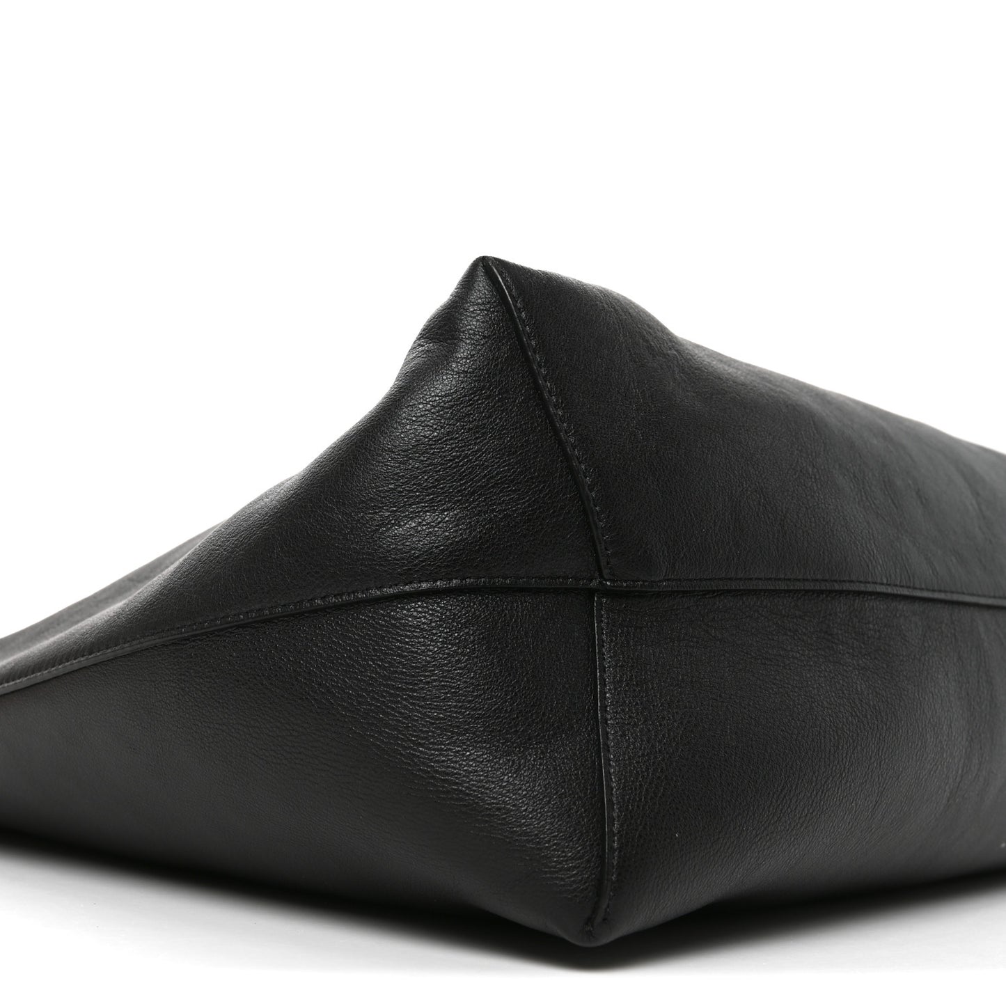 Calfskin Maxi Candy Hobo Black