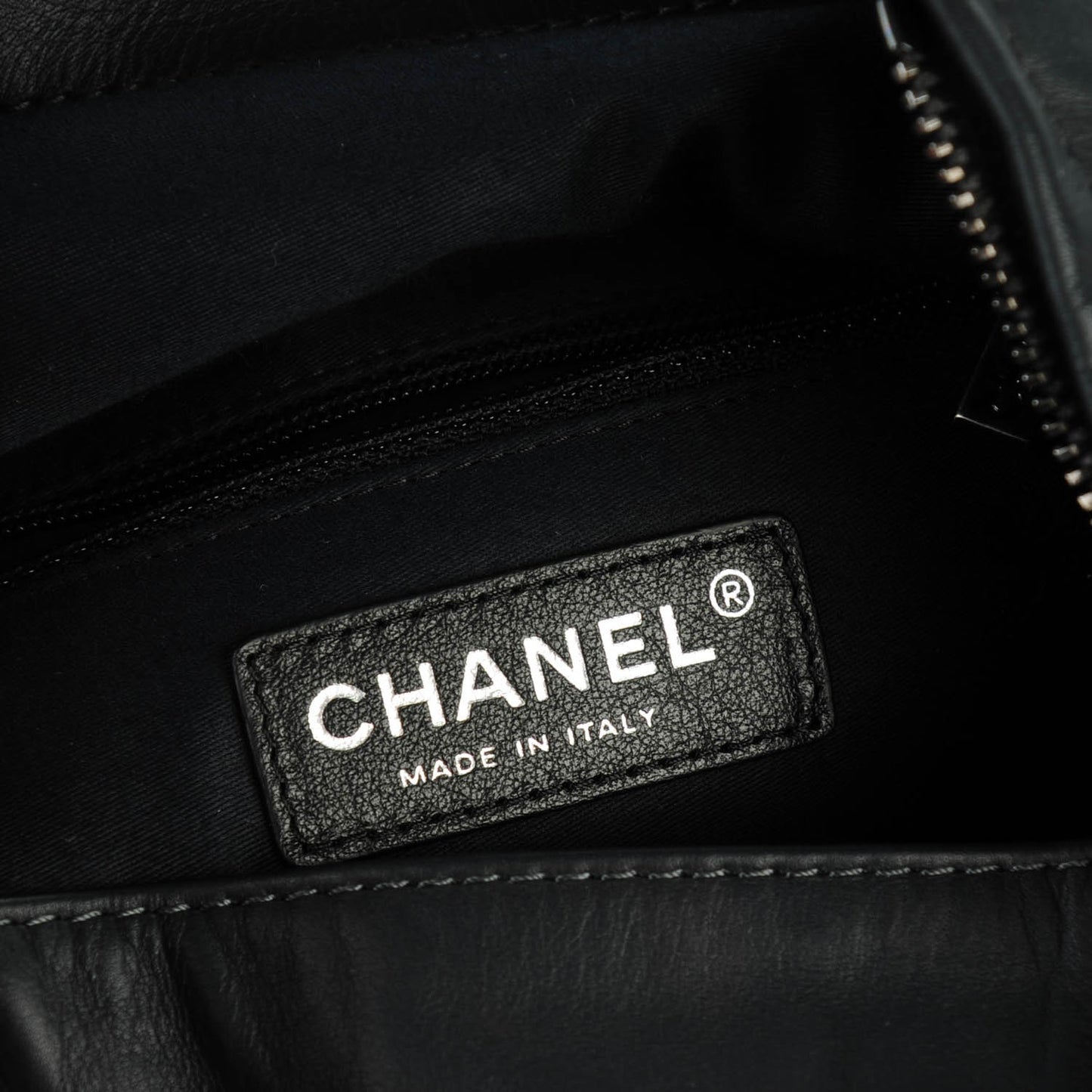 Calfskin Large Backpack Is Back Dark Grey