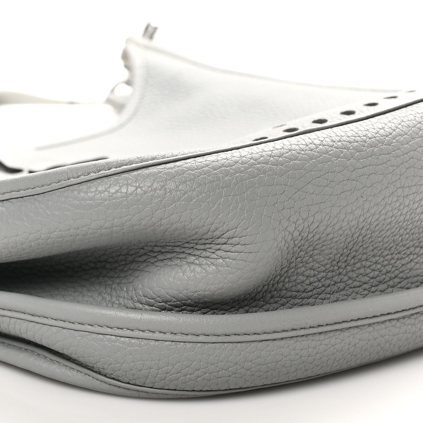 Taurillon Clemence Evelyne III GM Gris Mouette