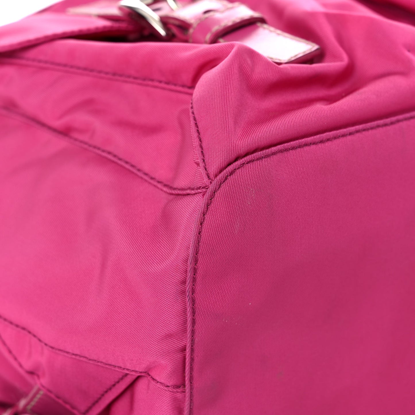 Nylon Vela Backpack Fuxia